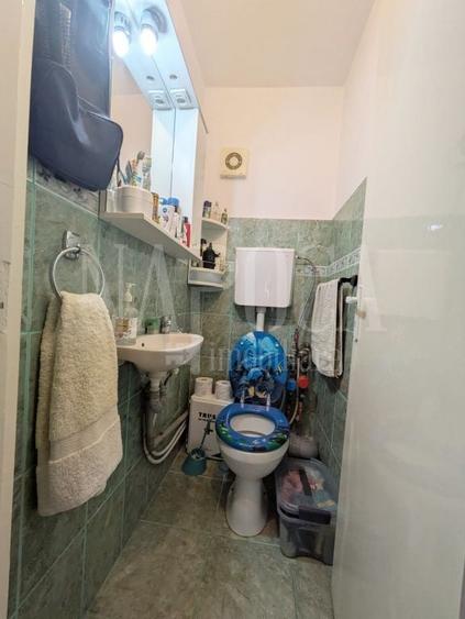 Apartament cu 4 camere decomandat în Rogerius