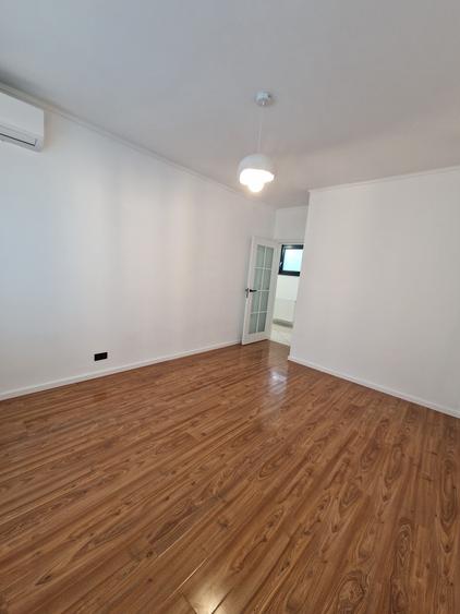 Apartament cu 3 camere decomandat în Grozăvești