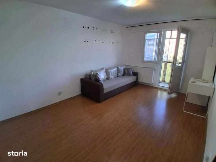 Apartament cu 2 camere decomandat în Veteranilor