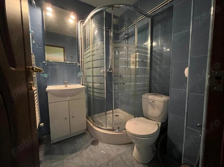 Apartament cu 4 camere decomandat în Central