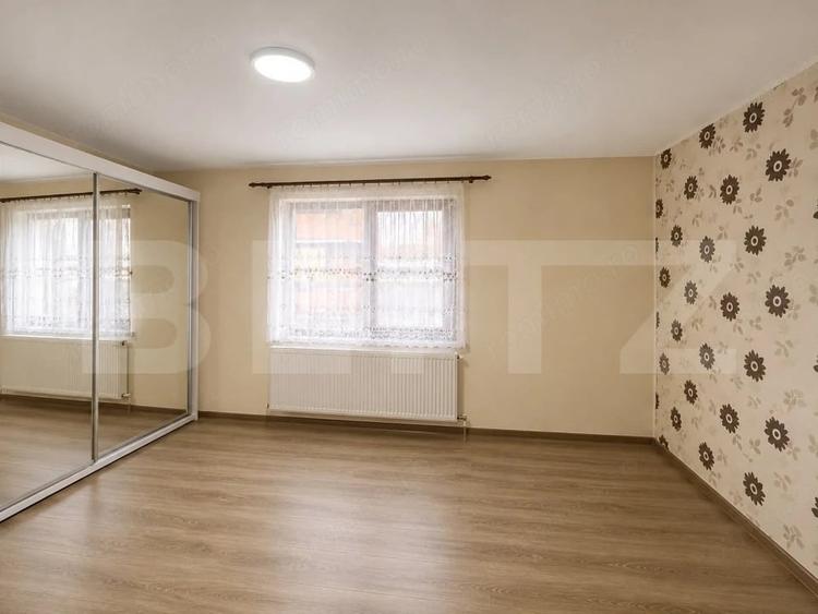 Casă cu 3 camere cu Teren 989 Mp în Bejan