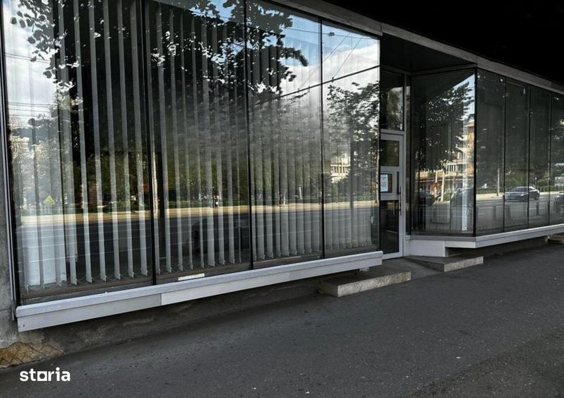 Spațiu comercial, de 200 mp, în Ultracentral