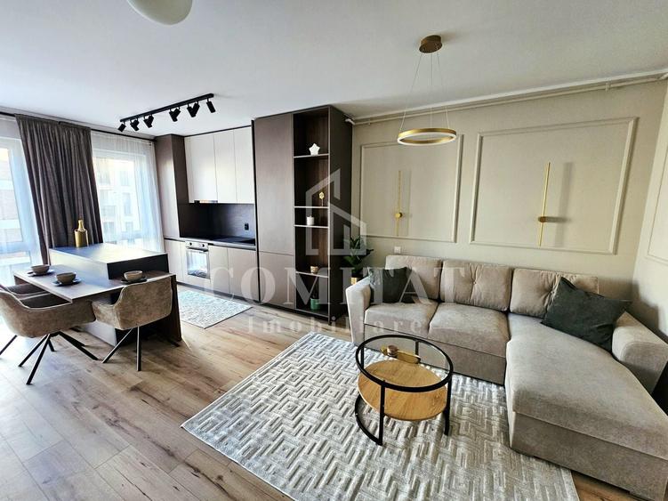 Apartament cu 2 camere semidecomandat, mobilat în Florești