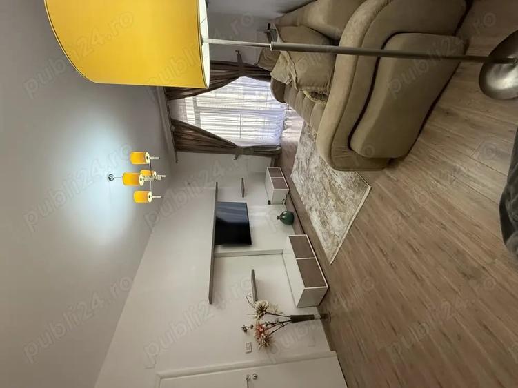 Apartament cu 3 camere decomandat în Fundeni