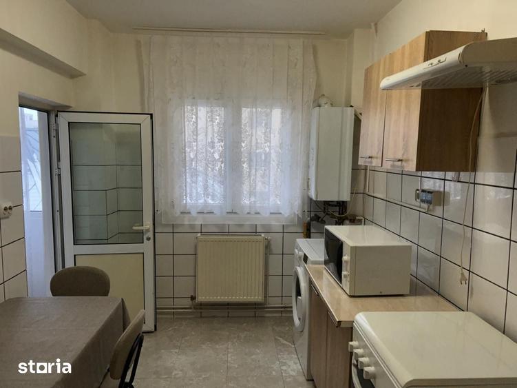 Apartament cu 2 camere decomandat în Ultracentral
