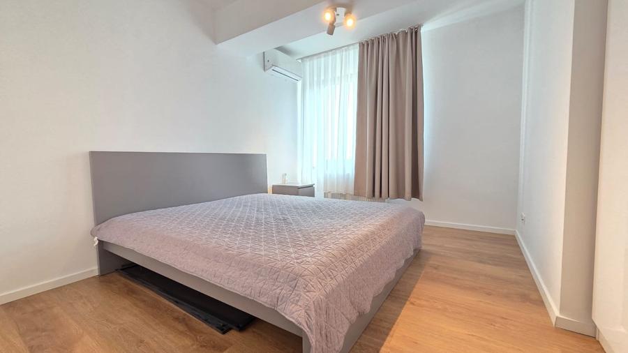 Apartament cu 3 camere în Iancu Nicolae