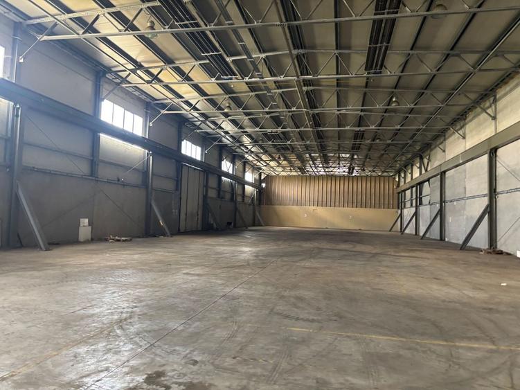 Spațiu industrial, de 1,600 mp, în Ghiroda