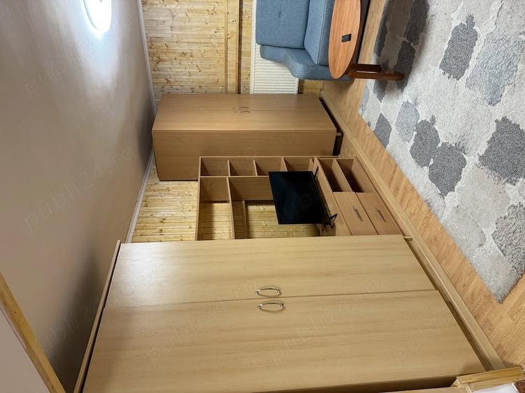 Apartament cu 3 camere decomandat în Gruia