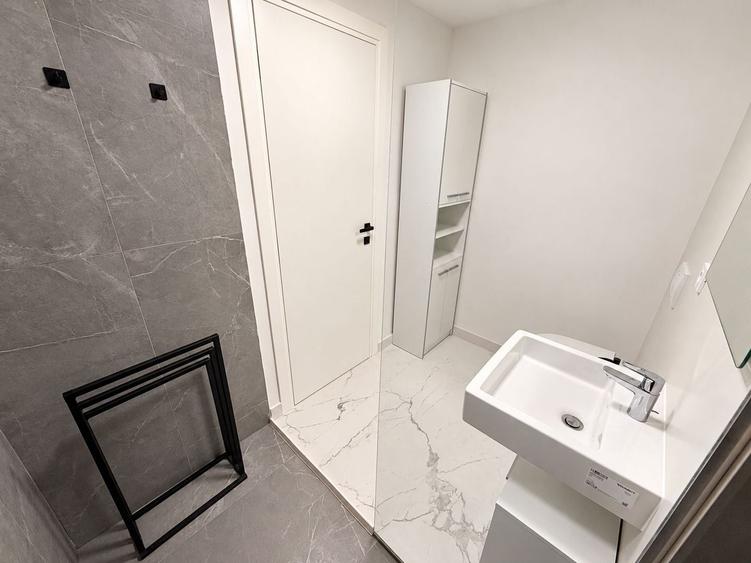 Apartament cu 2 camere decomandat, mobilat în Jiului