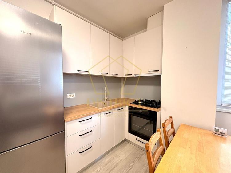 Apartament cu 3 camere decomandat, mobilat în Giroc