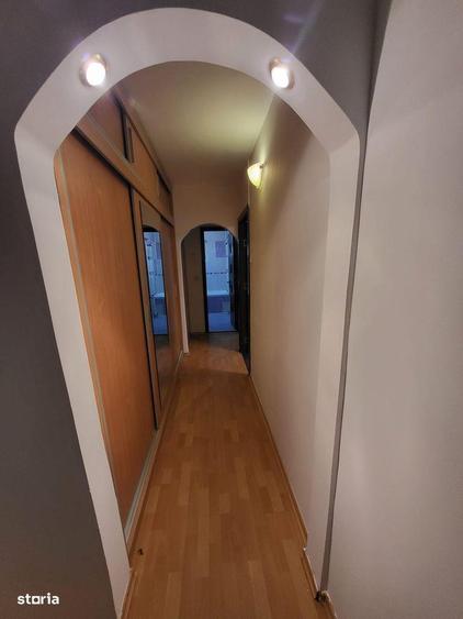 Apartament cu 2 camere decomandat în Siderurgiștilor