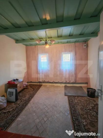 Casă cu 3 camere cu Teren 1824 Mp în Bădeni