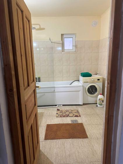 Casă cu 4 camere în Valea