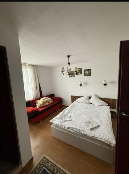 Casă cu 4 camere în Lunca Frumoasă