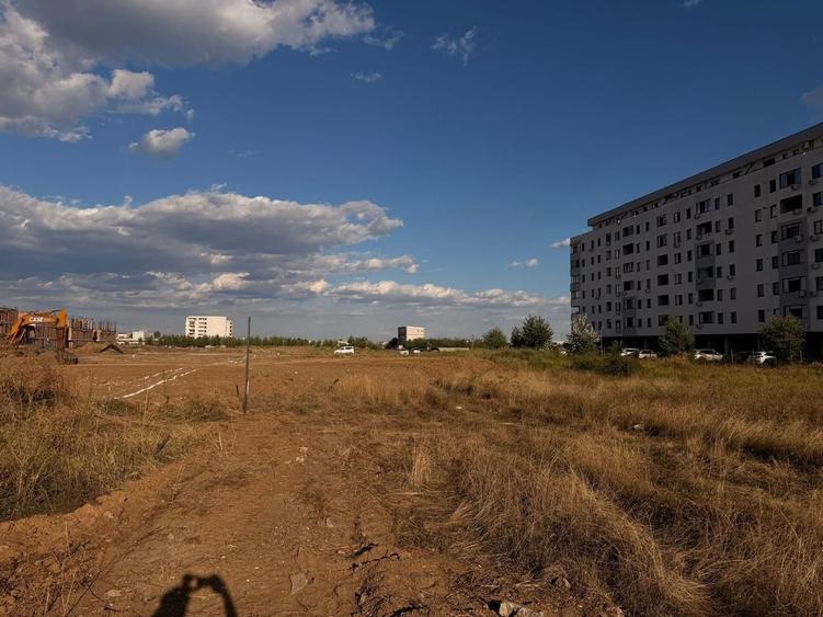 Teren Construcții intravilan de 1397 mp, în Theodor Pallady