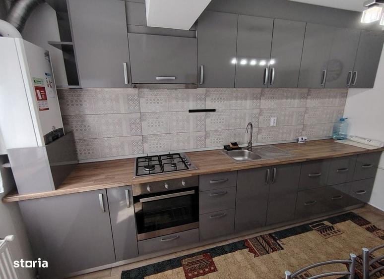 Apartament cu 3 camere decomandat în Cug