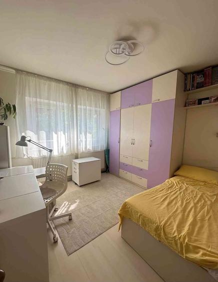 Casă cu 2 camere în Titan
