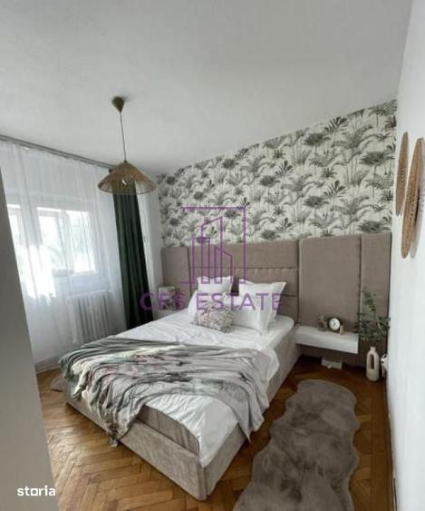 Apartament cu 3 camere semidecomandat în Central
