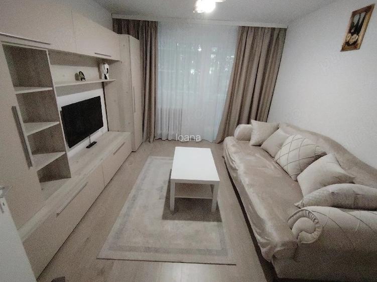 Apartament cu 2 camere decomandat în Brâncoveanu