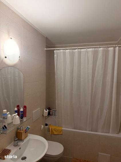 Apartament cu 2 camere în Tractorul