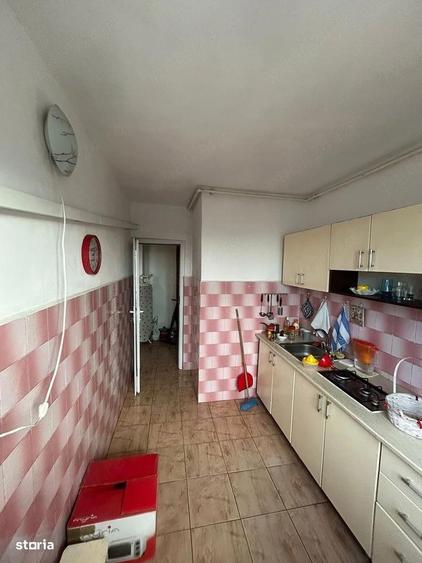 Apartament cu 2 camere decomandat în Casa de Cultură