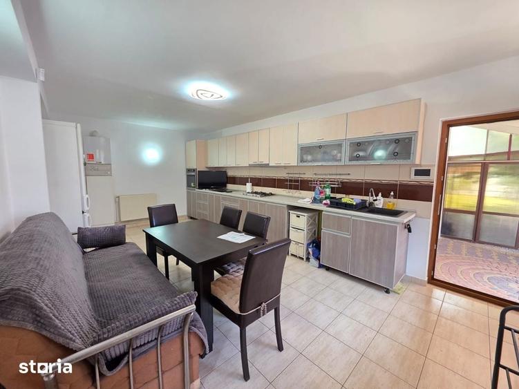 Casă cu 4 camere cu Teren 550 Mp în Ultracentral
