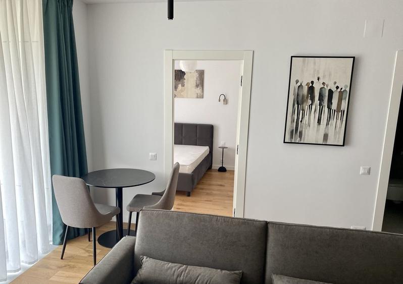 Apartament cu 2 camere semidecomandat, mobilat în Cotroceni