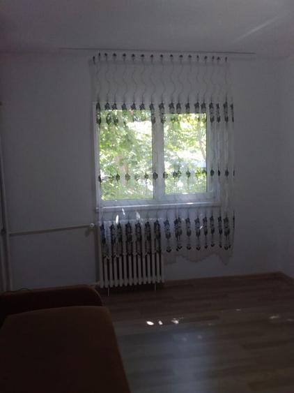 Apartament cu 2 camere decomandat în Sud