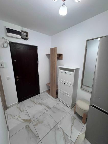 Garsonieră decomandată în Central