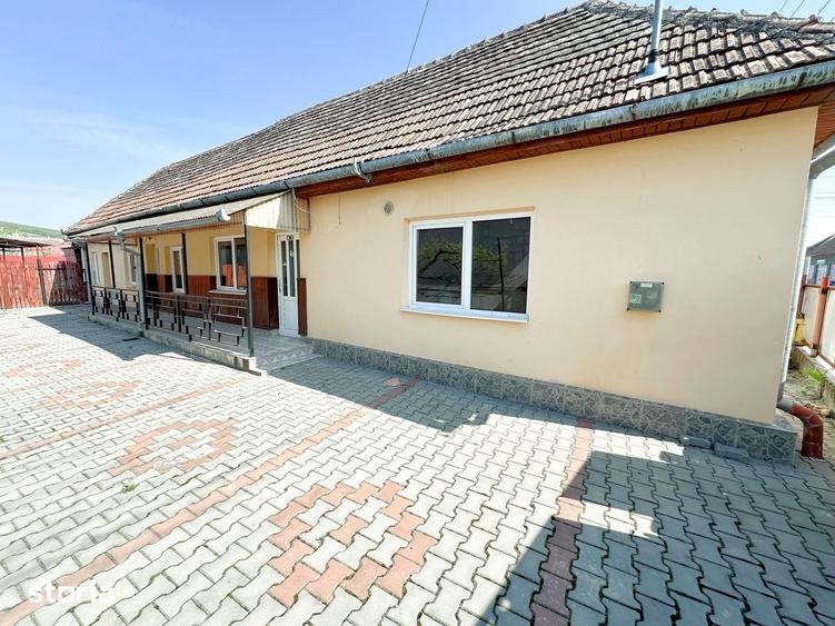 Casă cu 3 camere cu Teren 700 Mp în Adămuș