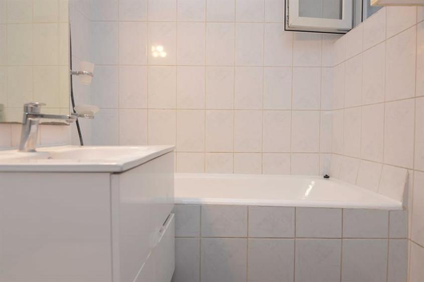 Apartament cu 2 camere decomandat în Tineretului