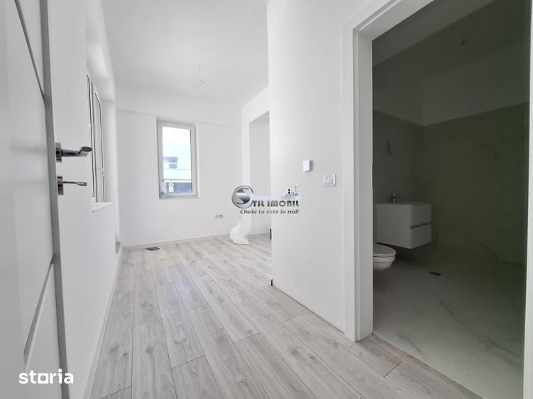 Apartament cu 3 camere decomandat în Galata