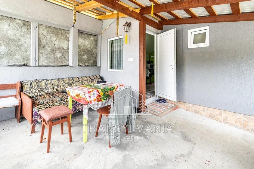 Casă cu Teren 1425 Mp în Năsal