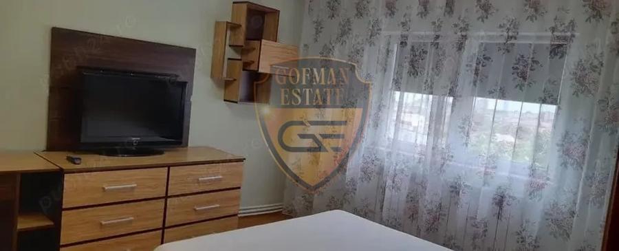 Apartament cu 4 camere decomandat în Gara
