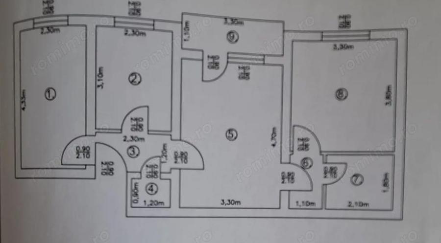 Apartament cu 3 camere decomandat, mobilat în Central
