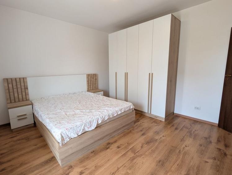 Apartament cu 2 camere decomandat în Mihai Bravu