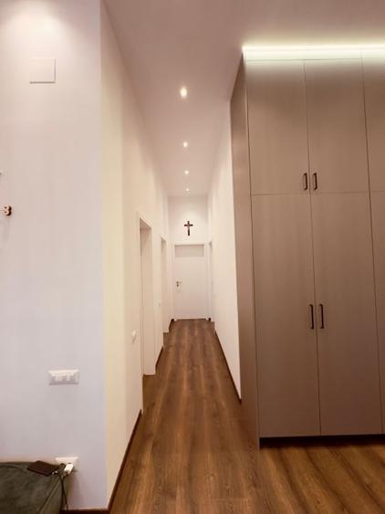 Apartament cu 3 camere, mobilat în Voluntari