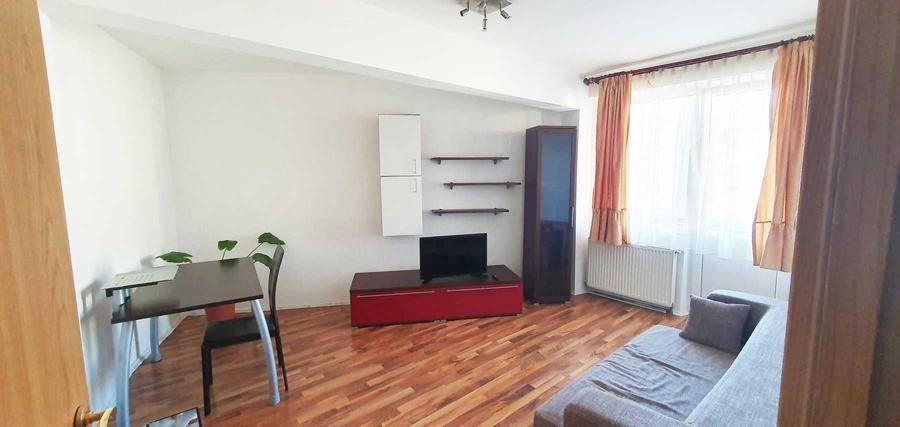 Apartament cu 2 camere decomandat în Exterior Vest