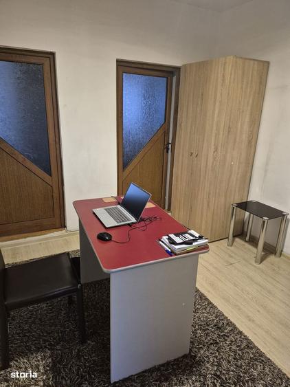 Apartament cu 4 camere în Gară