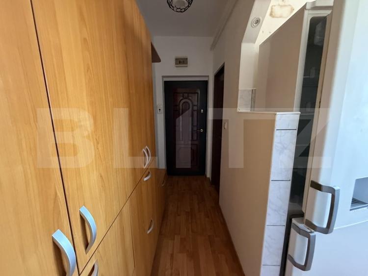 Apartament cu 2 camere nedecomandat, mobilat în Șimleu Silvaniei