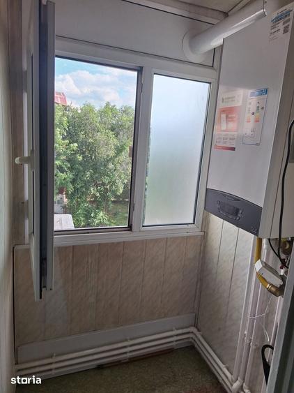Apartament cu 3 camere decomandat în Micro 39