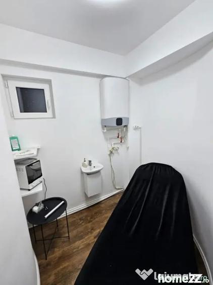 Spațiu comercial, de 102 mp, în Malu Mare