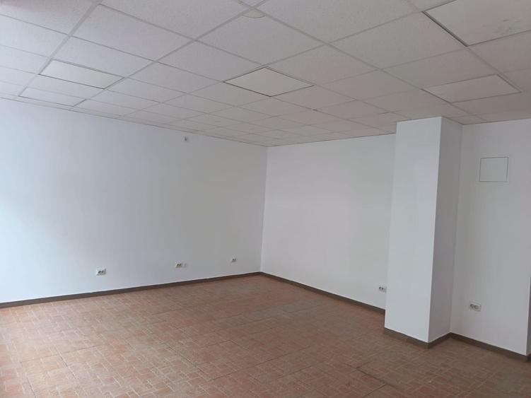 Spațiu comercial, de 55.430000305176 mp, în Vidin-Progresul