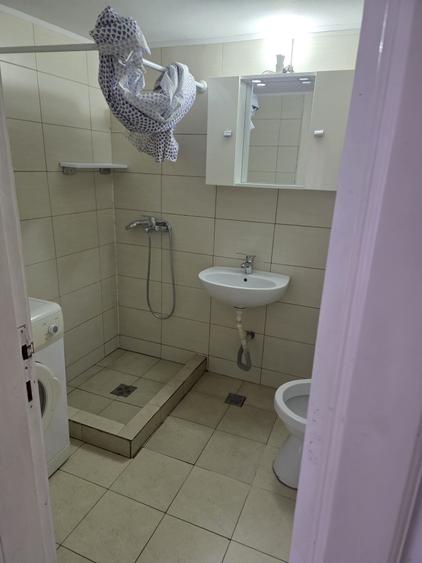 Garsonieră nedecomandată în 1 Mai