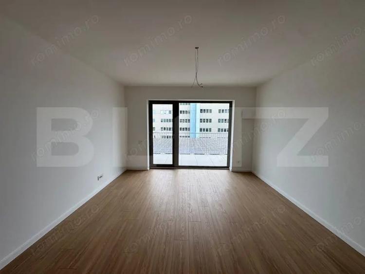 Apartament cu 2 camere semidecomandat în Semicentral