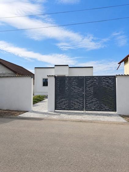 Casă cu 4 camere în Belciugatele