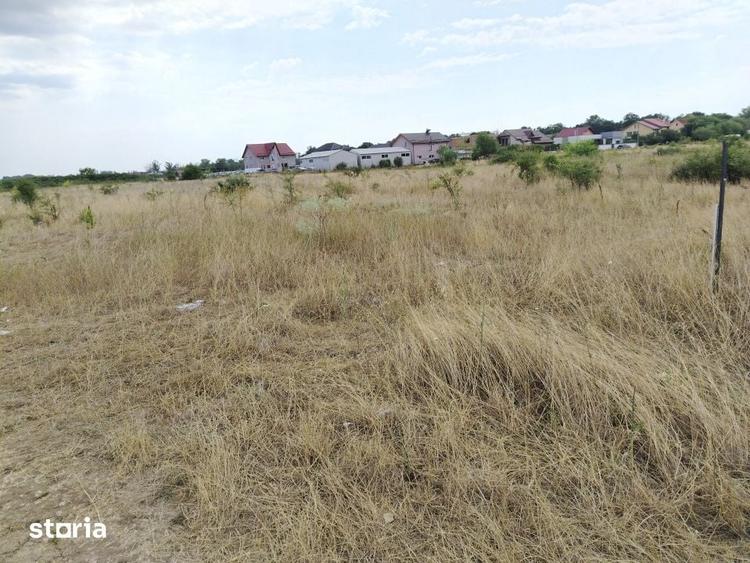 Teren de 500 mp, în Popoveni