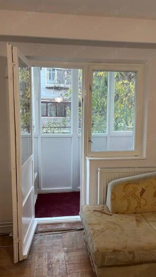 Apartament cu 2 camere nedecomandat în Girocului