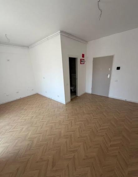 Apartament cu 2 camere semidecomandat în Mamaia-Sat