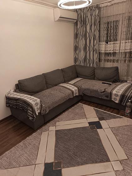 Apartament cu 3 camere semidecomandat în Central